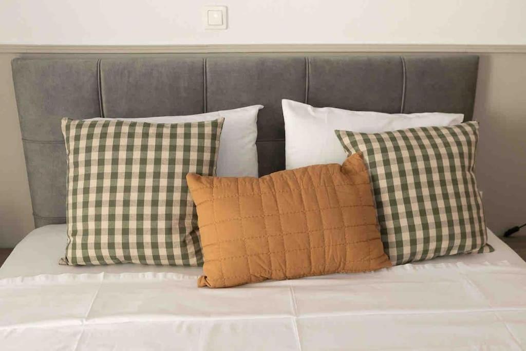 Luxury Apartment In The Center Of Ксанти Екстериор снимка